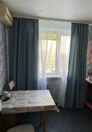 
   Продам 4-комнатную, 87 м², Воровского ул

. Фото 2.