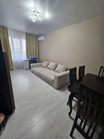 
   Продам 2-комнатную, 46 м², Урицкого ул

. Фото 4.