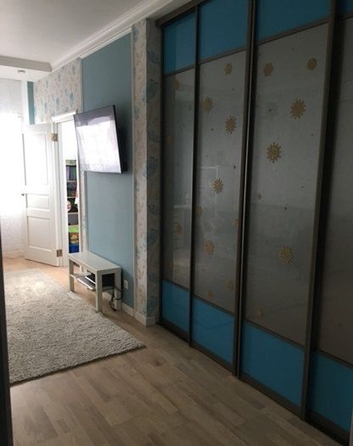 
   Продам 3-комнатную, 74 м², Комарова ул, 101/26

. Фото 5.