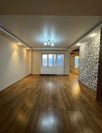 
   Продам 3-комнатную, 87 м², Половинко ул, 101/22

. Фото 1.