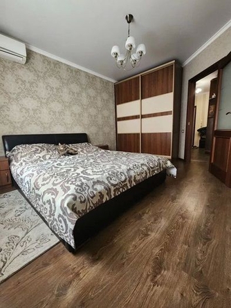 
   Продам 2-комнатную, 67 м², Северная Звезда ул

. Фото 2.