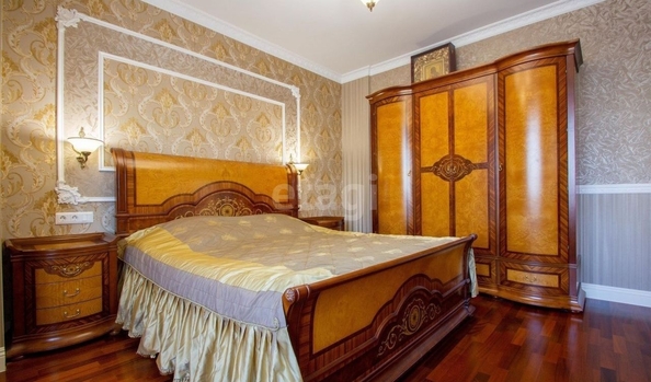 
   Продам 2-комнатную, 75.1 м², Мясникова ул, 50/31

. Фото 2.