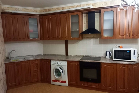 
   Продам 3-комнатную, 98.2 м², Королева пл, 2/3

. Фото 9.