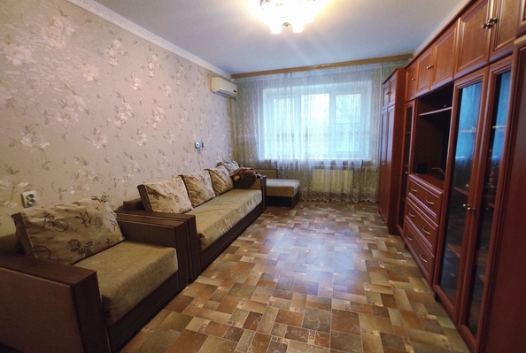 
   Продам 3-комнатную, 63 м², Вятская ул, 112

. Фото 7.