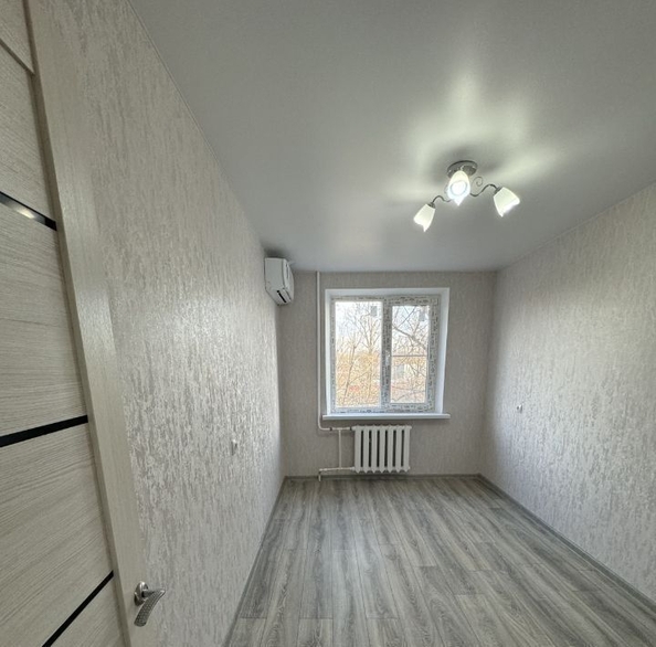 
   Продам 2-комнатную, 43.5 м², Нансена ул, 437

. Фото 6.