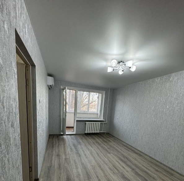 
   Продам 2-комнатную, 43.5 м², Нансена ул, 437

. Фото 7.