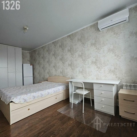 
   Продам 1-комнатную, 37 м², Венеры ул, 9/5

. Фото 5.