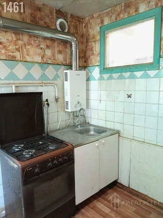 
   Продам 2-комнатную, 40 м², Стачки 1902 года пл, 9

. Фото 8.