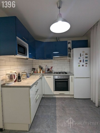 
   Продам 1-комнатную, 37 м², 

. Фото 1.