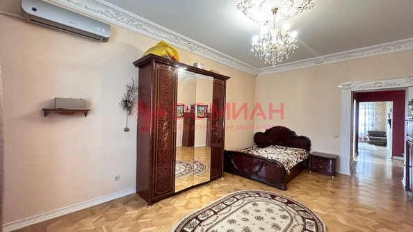 
   Продам 3-комнатную, 122 м², Сказочная ул, 44

. Фото 2.