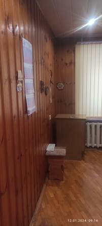 
   Продам 3-комнатную, 63 м², Лелюшенко ул, 3/2

. Фото 6.