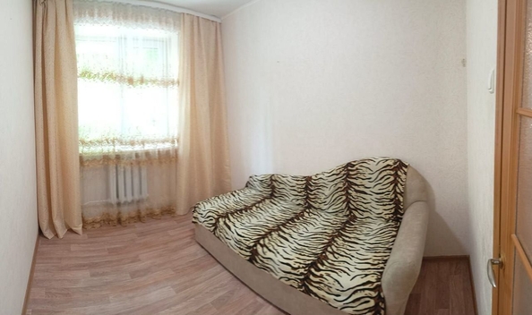 
   Продам 3-комнатную, 50 м², Клубная ул, 14

. Фото 1.