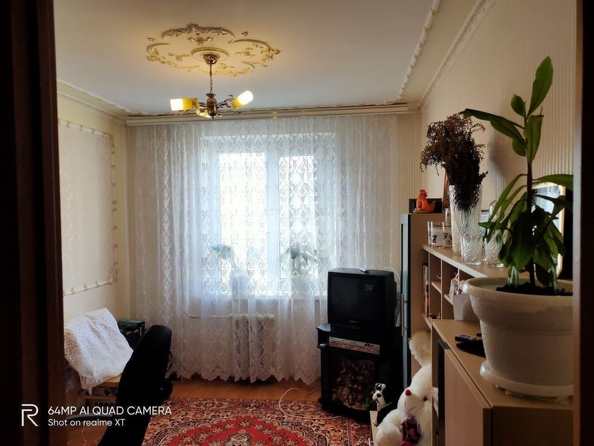 
   Продам 3-комнатную, 67 м², Северный массив мкр, 6

. Фото 9.