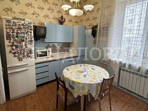 
   Продам 4-комнатную, 90.3 м², Буденновский пр-кт, 72/213

. Фото 10.