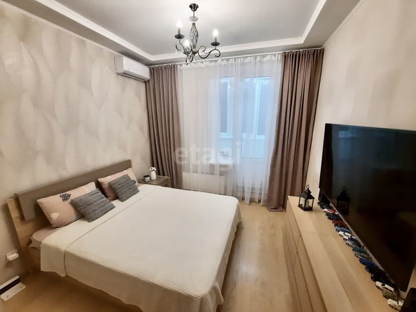 
   Продам 2-комнатную, 56 м², Еременко ул, 90/27

. Фото 1.