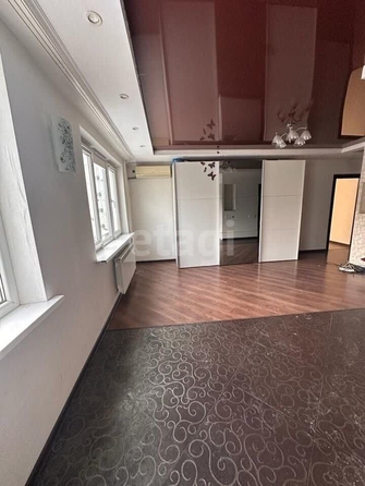 
   Продам 2-комнатную, 57 м², Ярослава Галана ул, 1А

. Фото 8.