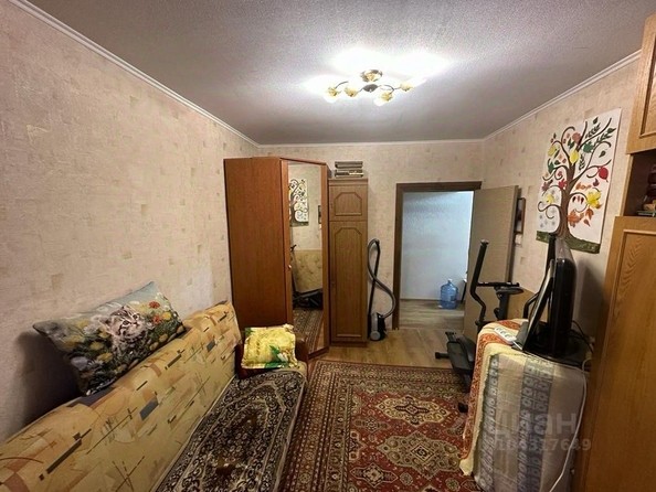 
   Продам 2-комнатную, 52.1 м², Комарова б-р, 9

. Фото 3.