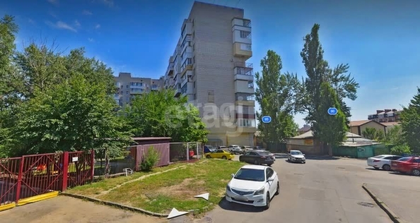 
   Продам 1-комнатную, 30 м², Беляева ул, 11

. Фото 2.