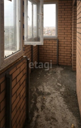 
   Продам 1-комнатную, 63.6 м², Киргизская ул, 38Г

. Фото 1.