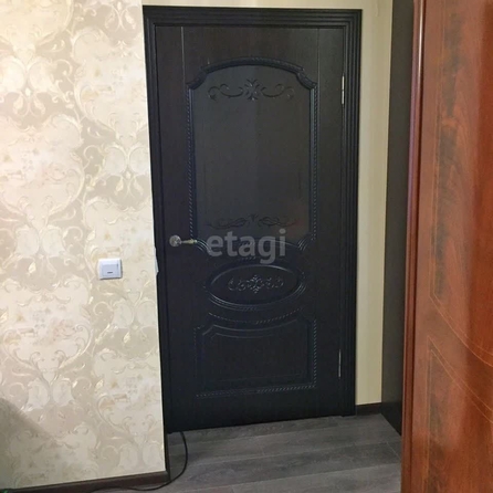 
   Продам 1-комнатную, 35 м², Лелюшенко ул, 15

. Фото 1.