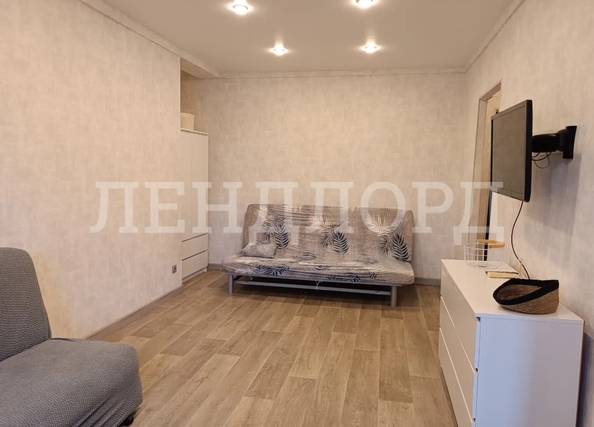 
   Продам 1-комнатную, 30 м², Буденновский пр-кт, 122/102

. Фото 6.