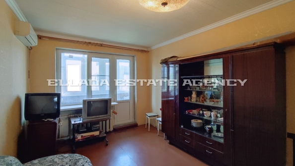 
   Продам 2-комнатную, 45 м², Октябрьская ул, 114

. Фото 10.