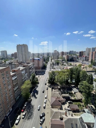 
   Продам 4-комнатную, 144 м², Максима Горького ул, 267

. Фото 1.