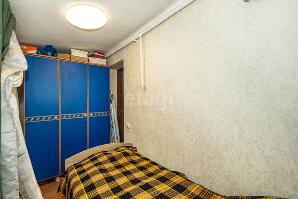 
   Продам 3-комнатную, 43 м², 

. Фото 3.