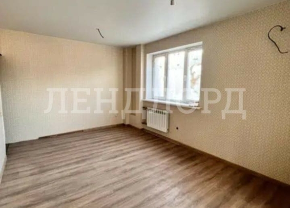 
   Продам 1-комнатную, 42 м², Днепровский пер, 124М

. Фото 7.