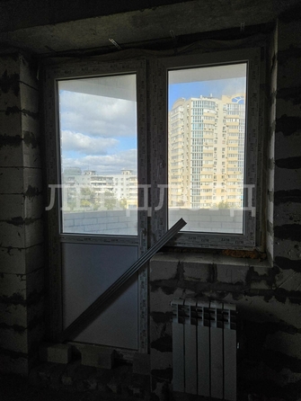 
   Продам 2-комнатную, 74.4 м², Космонавтов пл, 35/20Б

. Фото 5.