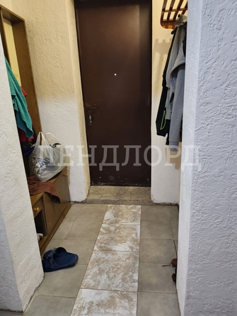 
   Продам 1-комнатную, 22 м², Комарова б-р, 40/2

. Фото 2.