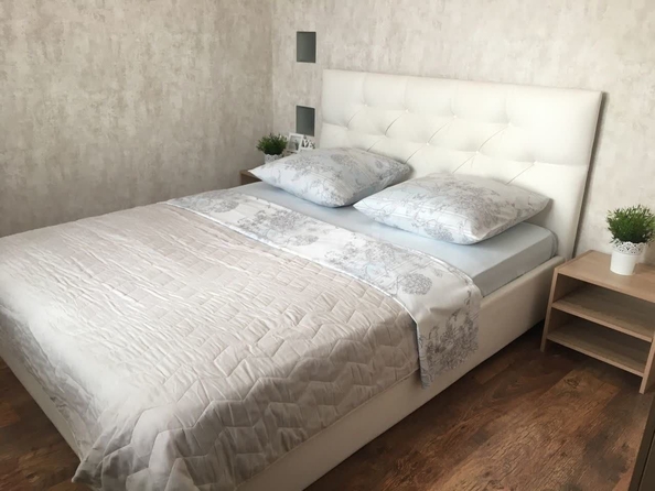 
   Продам 2-комнатную, 40 м², Ленина пл, 140А

. Фото 9.