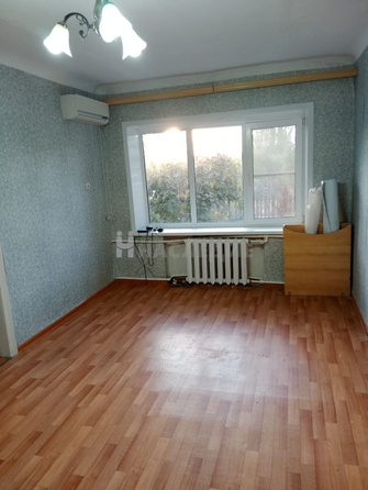 
   Продам 3-комнатную, 42 м², Космонавтов ул, 8

. Фото 7.