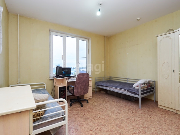 
   Продам 3-комнатную, 72.3 м², Жданова ул, 1/5

. Фото 6.