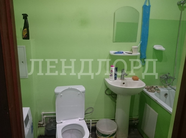 
   Продам 1-комнатную, 28 м², Обсерваторная ул, 104/2

. Фото 1.