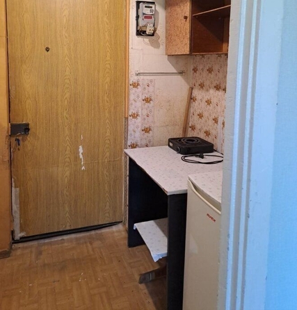 
   Продам 1-комнатную, 12.5 м², Казахская ул, 87/2

. Фото 3.