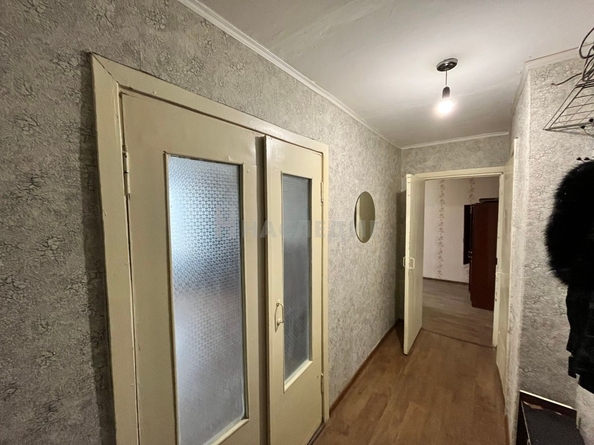 
   Продам 2-комнатную, 48 м², Ветеранов ул, 6

. Фото 4.