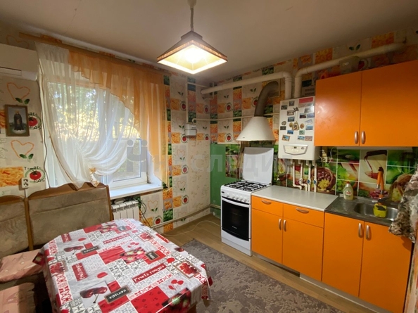 
   Продам 2-комнатную, 52.8 м², Совхозная ул, 19

. Фото 4.