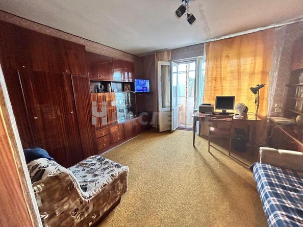 
   Продам 2-комнатную, 49 м², Калинина ул, 27

. Фото 9.