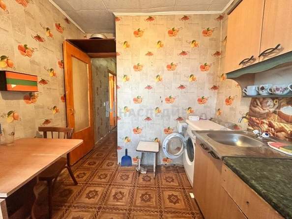 
   Продам 1-комнатную, 32.2 м², Машиностроителей ул, 11

. Фото 3.