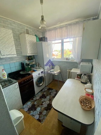 
   Продам 1-комнатную, 30.4 м², Молодежная ул, 9

. Фото 2.