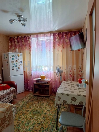 
   Продам 2-комнатную, 33.7 м², Машиностроителей ул, 1/2

. Фото 3.