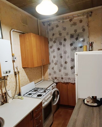 
   Продам 2-комнатную, 33 м², Симферопольская ул, 66

. Фото 4.