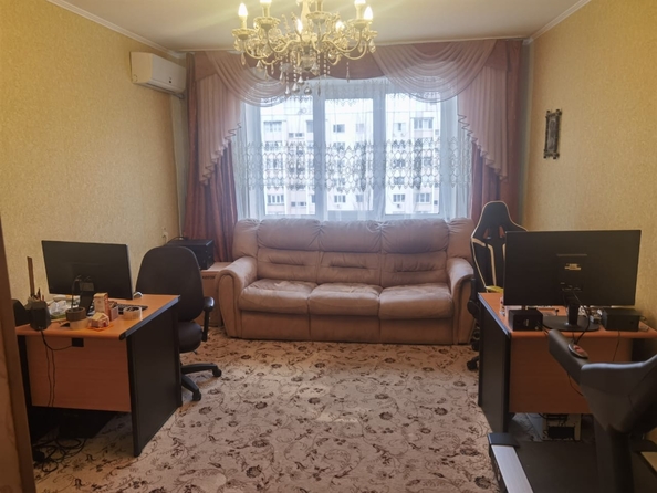 
   Продам 3-комнатную, 84 м², Зорге ул, 56/1

. Фото 1.