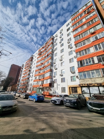 
   Продам 1-комнатную, 38.4 м², Восточная ул, 11

. Фото 1.