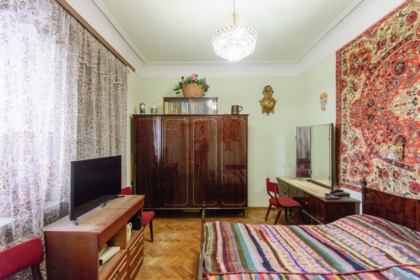 
   Продам 4-комнатную, 105 м², Буденновский пр-кт, 72/213

. Фото 4.