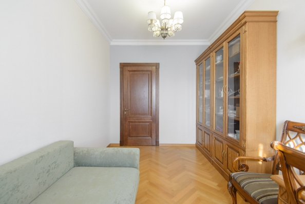 
   Продам 3-комнатную, 80 м², Варфоломеева ул, 222А

. Фото 10.