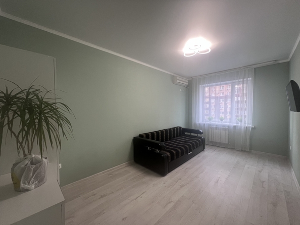 
   Продам 1-комнатную, 34 м², Вересаева ул, 101/5

. Фото 5.