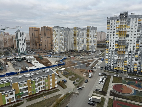 
   Продам 1-комнатную, 33 м², Ткачева ул, 42 ст 2

. Фото 10.