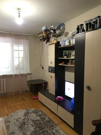 
   Продам 3-комнатную, 60 м², Зорге ул, 18

. Фото 4.